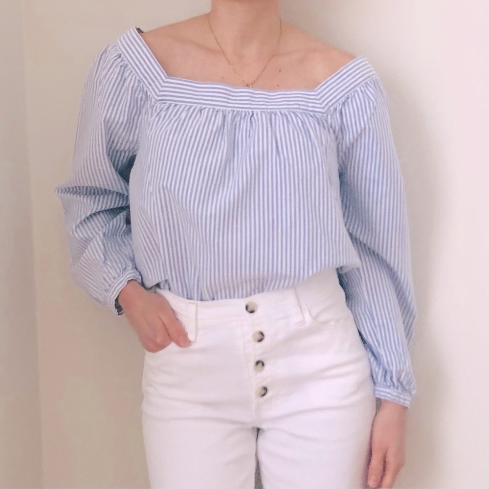‼️CLEARANCE‼️ Vintage Blue & White Cotton Blouse